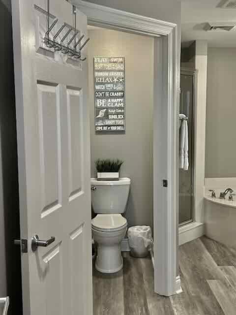 Calypso 2-1009 Beautiful Ocean Views With Front Balcony! *